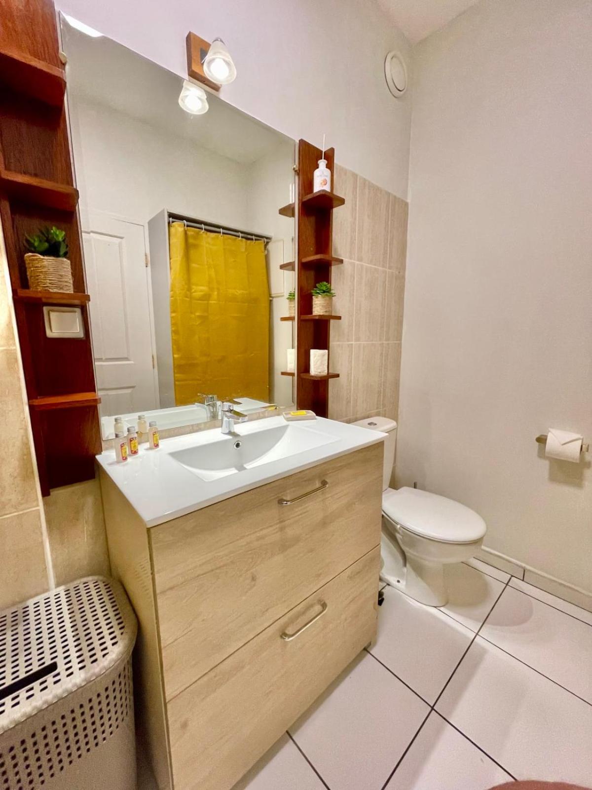 Studio Sunny - Pool - Wifi - Ac Papeete Papeete  Dış mekan fotoğraf